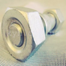 Шпилька колеса Богдан переднего левая в сборе